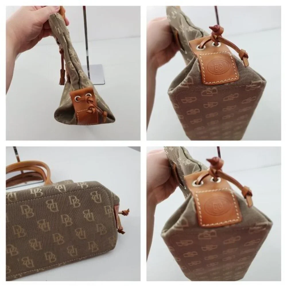 Dooney & Bourke Shoulder‎ Bag Purse Signature Logo